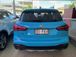 2023 MG HS Essence X