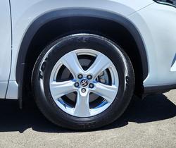 2024 Toyota Kluger GX