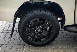 2020 Toyota Hilux Rogue