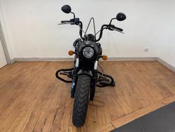 2018 Indian SCOUT BOBBER THUNDER BLACK Black