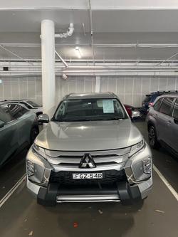 Mitsubishi Pajero Sport