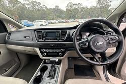 2017 Kia Carnival S