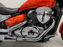 2009 Suzuki VZ800 (BOULEVARD M50) Orange