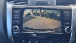 2021 Nissan Navara SL