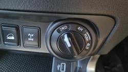 2021 Nissan Navara SL