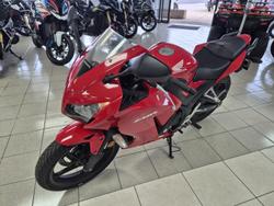 2014 Honda CBR300R ABS (CBR300RA) CBR Red