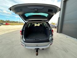 2017 Ford Everest Trend