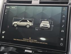 2021 Land Rover Discovery D300 R-Dynamic SE