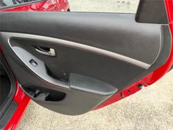 2012 HYUNDAI i30 ACTIVE