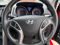 2012 HYUNDAI i30 ACTIVE