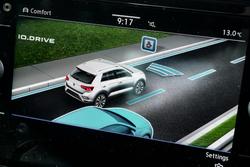 2025 Volkswagen T-Roc 140TSI R-Line