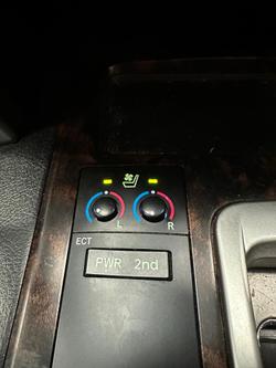 2012 Toyota Landcruiser Sahara VDJ200R MY10 4X4 Constant Glacier White