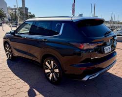 2025 Mitsubishi Outlander Exceed Tourer