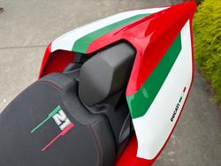 2024 DUCATI PANIGALE V2 BAYLISS 20TH ANNIV Red