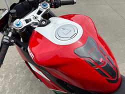 2024 DUCATI PANIGALE V2 BAYLISS 20TH ANNIV Red