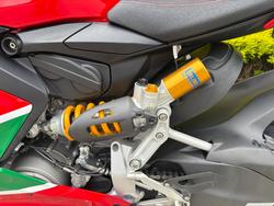 2024 DUCATI PANIGALE V2 BAYLISS 20TH ANNIV Red