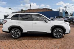 2025 Subaru Forester Hybrid S6 MY26 AWD Crystal White