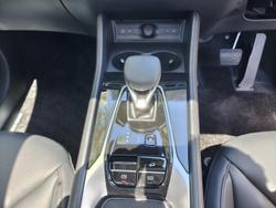 2025 MG HS Hybrid+ Essence AS33H MY25 Pearl White