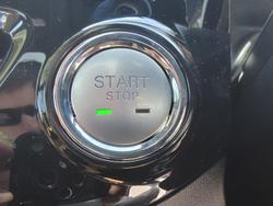 2025 MG HS Super Hybrid Essence AS33P MY25 Diamond Red