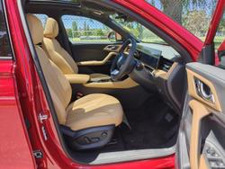 2025 MG HS Super Hybrid Essence