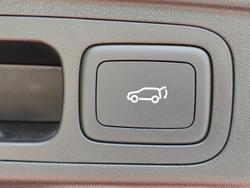 2025 MG HS Super Hybrid Essence