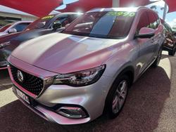 2022 MG HS Essence X