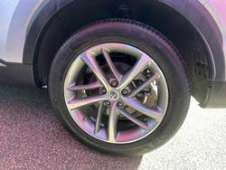 2022 MG HS Essence X