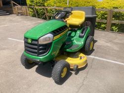 2015 John Deere D110