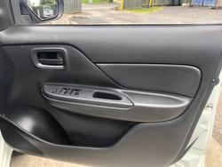 2022 Mitsubishi Triton GLX MR MY22 4x2 White