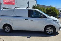 2022 LDV G10 LIFT DOOR