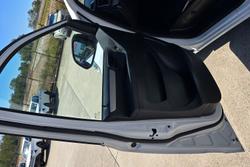 2022 LDV G10 LIFT DOOR