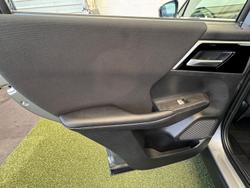 2023 Mitsubishi Outlander ES