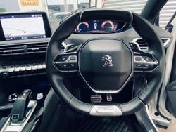 2018 Peugeot 5008 GT Line P87 MY19 Pearl White