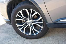 2016 Mitsubishi Outlander LS