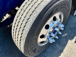 2023 Mack Superliner M