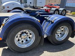 2023 Mack Superliner M