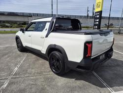 2025 KGM Musso EV 2WD Black Edge O100 MY26 Grand White