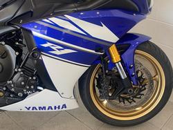 2010 Yamaha YZF-R1 R1 Blue