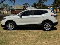 2015 Nissan QASHQAI ST