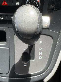 2020 Hyundai iLoad TQ4 MY20 Creamy White