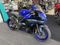 Yamaha YZF-R7 Lams