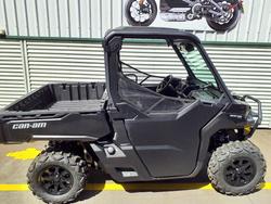 2025 Can-Am Defender XU HD9 Defender Black
