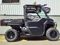 CAN-AM Defender XU HD9