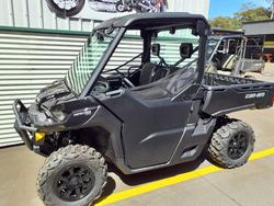 2025 Can-Am Defender XU HD9 Defender Black