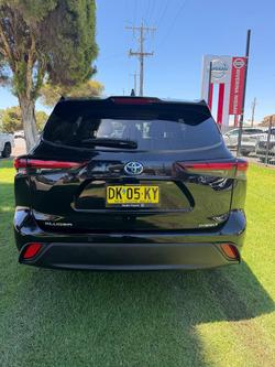 2024 Toyota Kluger GX