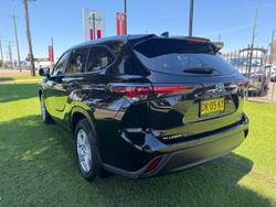 2024 Toyota Kluger GX