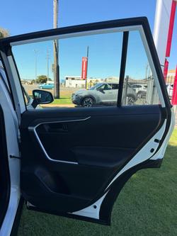 2023 Toyota RAV4 GX