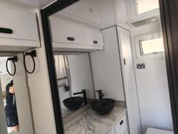 2025 JB Caravans Scorpion Sting Air 21'6 Rd Sc