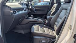 2025 Mazda CX-5 G35 Akera