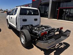 2025 Mitsubishi Triton GLX